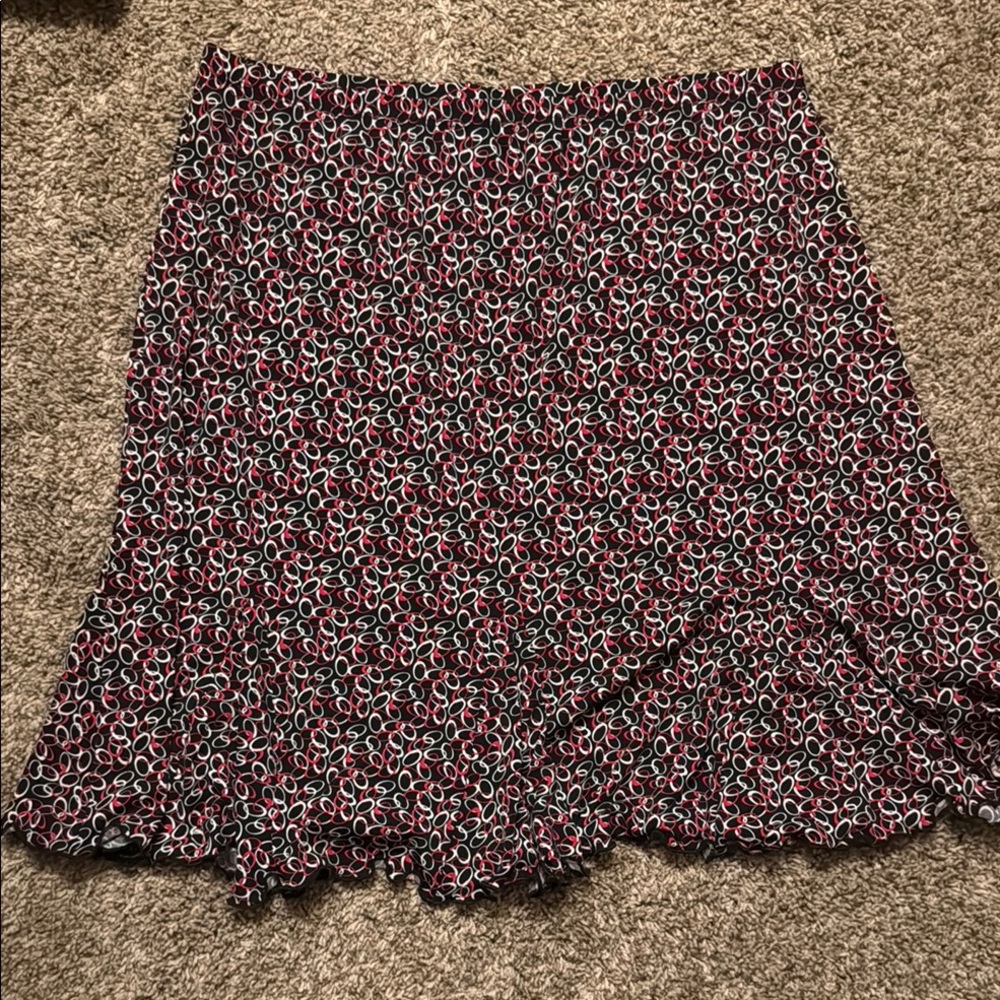 Briggs New York Black Skirt with Pink and White Circle Design